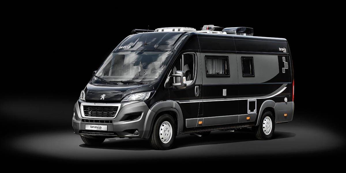 Bravia Swan 636 Van Aussenansicht