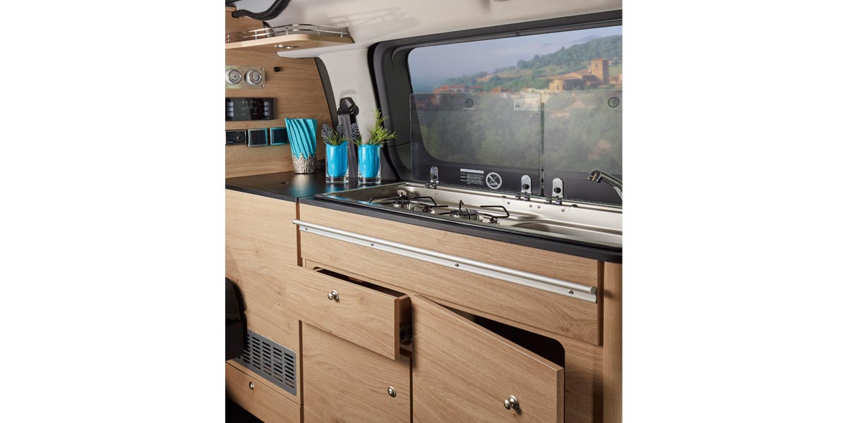 Bravia Swan 699 Van Küche