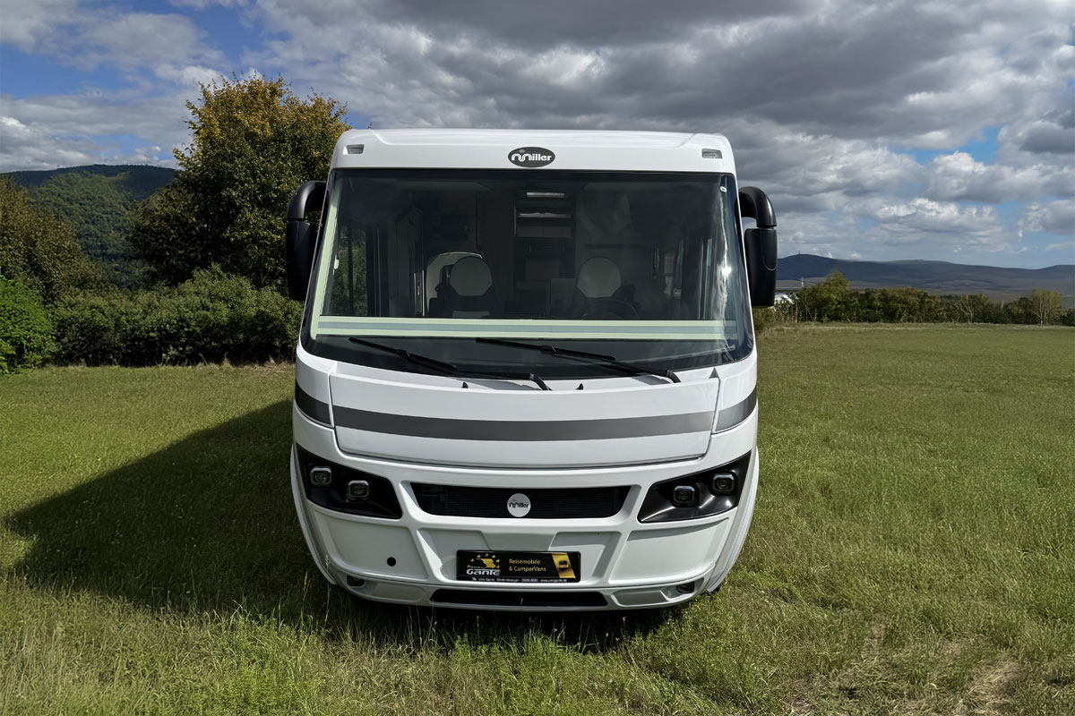 Wohnmobil Miller M-Liner 4 Aussenansicht