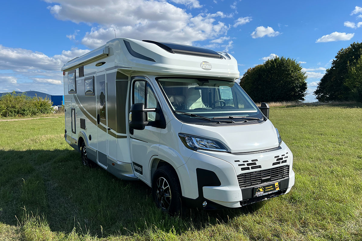 Wohnmobil Miller Toronto Aussenansicht