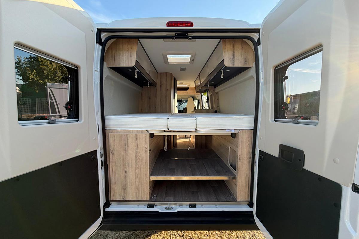 Miller Van 600 neu in weiß